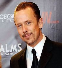 Tom Byron, 64 года, США Tom Byron, 64 года,